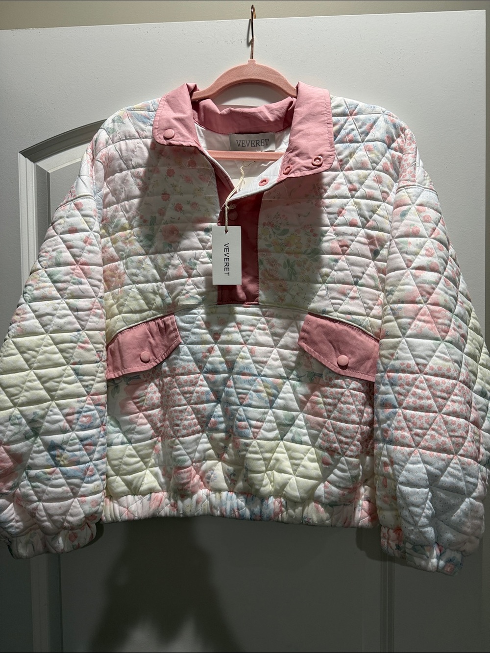 Veveret Quilted Pullover Puffer Jacket in Pastel Pink